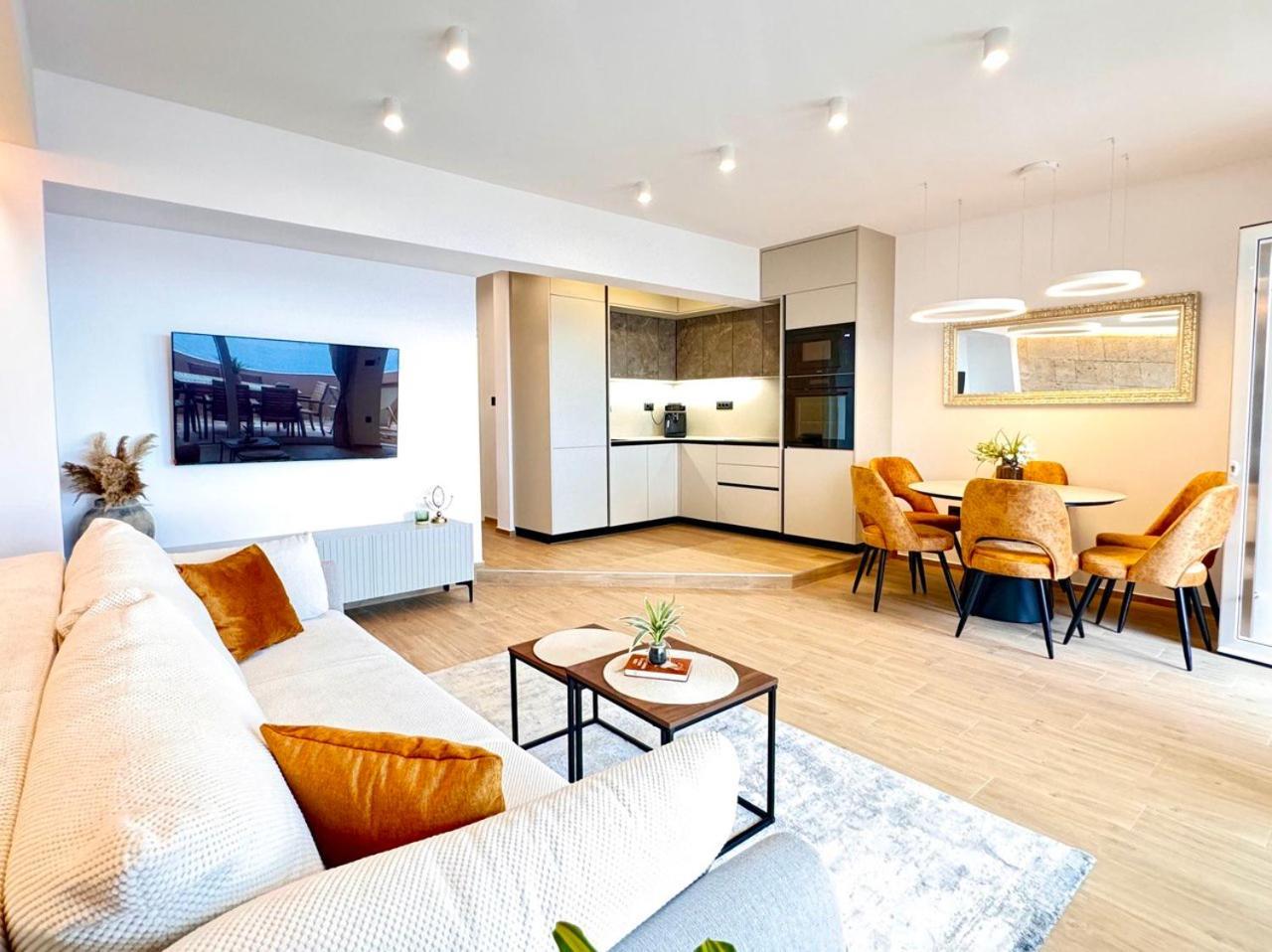 Apartmani Nikola Baska Voda Bagian luar foto